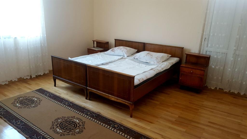 Medea'S Guest House باتومي المظهر الخارجي الصورة
